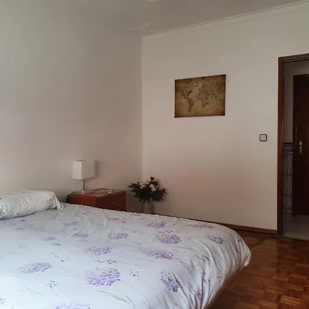 Appartamento Lovely Near Lisbon Airport. Sacavém