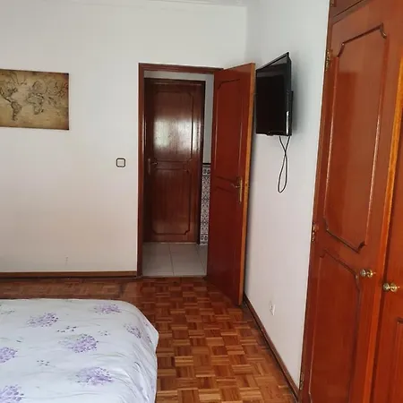Appartamento Lovely Near Lisbon Airport. Sacavém